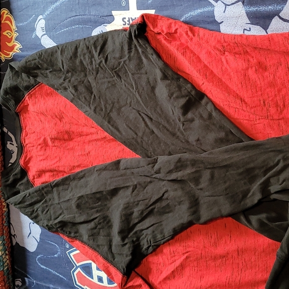 Warehouse one Red and Black Sweater - Picture 4 of 4